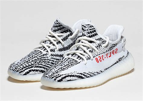 yeezy 350 v1 zebra